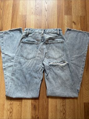 Pacsun 90s Boyfriend Distressed Light Wash Jeans